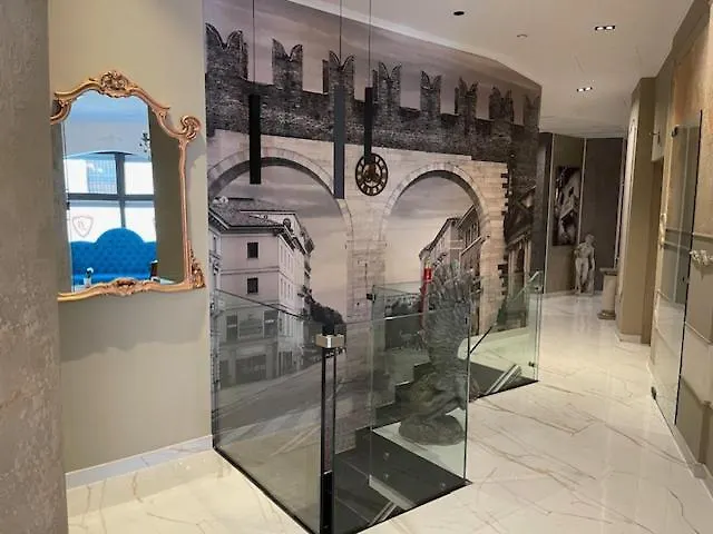Lenotti Verona 0*,
